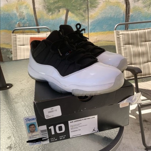 Jordan Other - JORDAN 11 REVERSE CONCORD/TUXEDO SZ 10